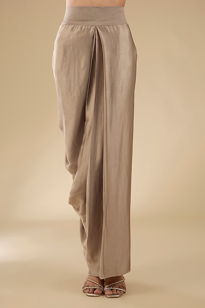 Champagne Silk Thread Work Kaftan Set by Prisho at Pernia's Pop Up Shop