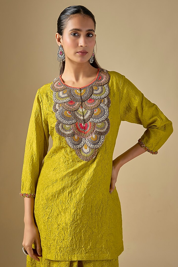 Lime Green Crushed Silk Thread Work Kurta Set by Prisho at Pernia's Pop Up Shop
