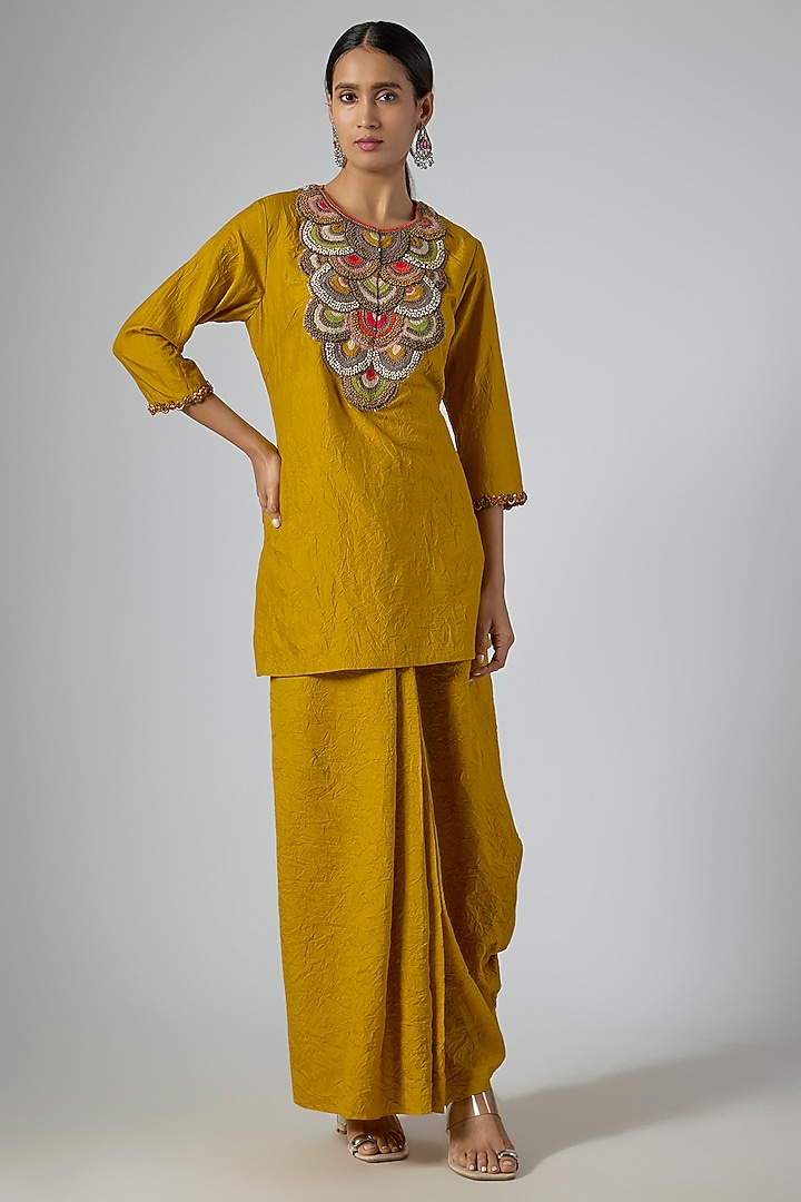 Mustard Crushed Silk Thread Embroidered Kurta Set by Prisho at Pernia's Pop Up Shop