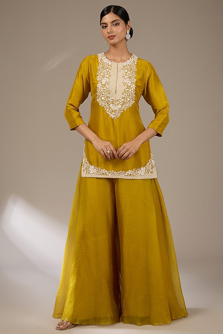 Mustard Organza Resham Work Cape Set by Prisho at Pernia's Pop Up Shop
