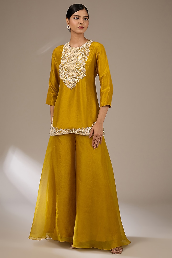Mustard Organza Resham Work Cape Set by Prisho at Pernia's Pop Up Shop