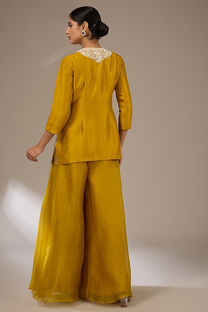 Mustard Organza Resham Work Cape Set by Prisho at Pernia's Pop Up Shop