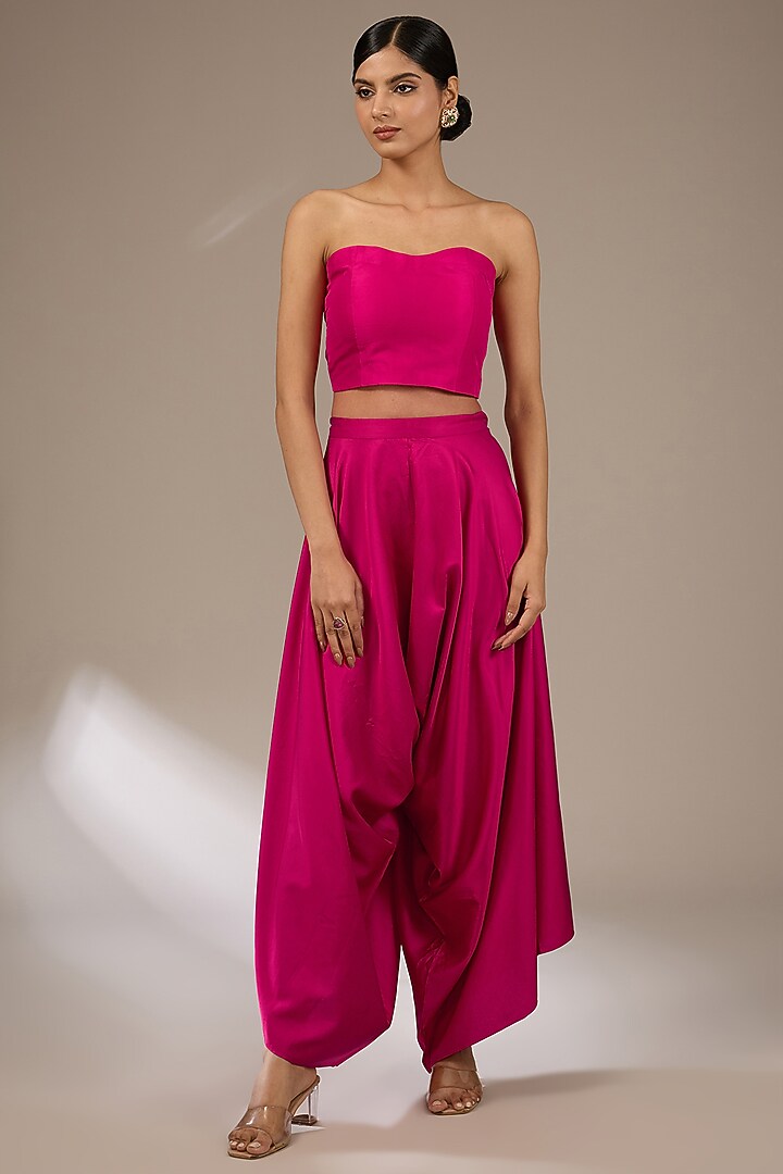 Fuchsia Pink Silk Resham Work One-Shoulder Cape Set by Prisho at Pernia's Pop Up Shop
