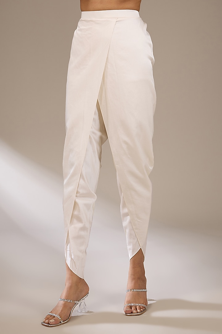 Ivory Silk Maal Work Kurta Set by Prisho at Pernia's Pop Up Shop