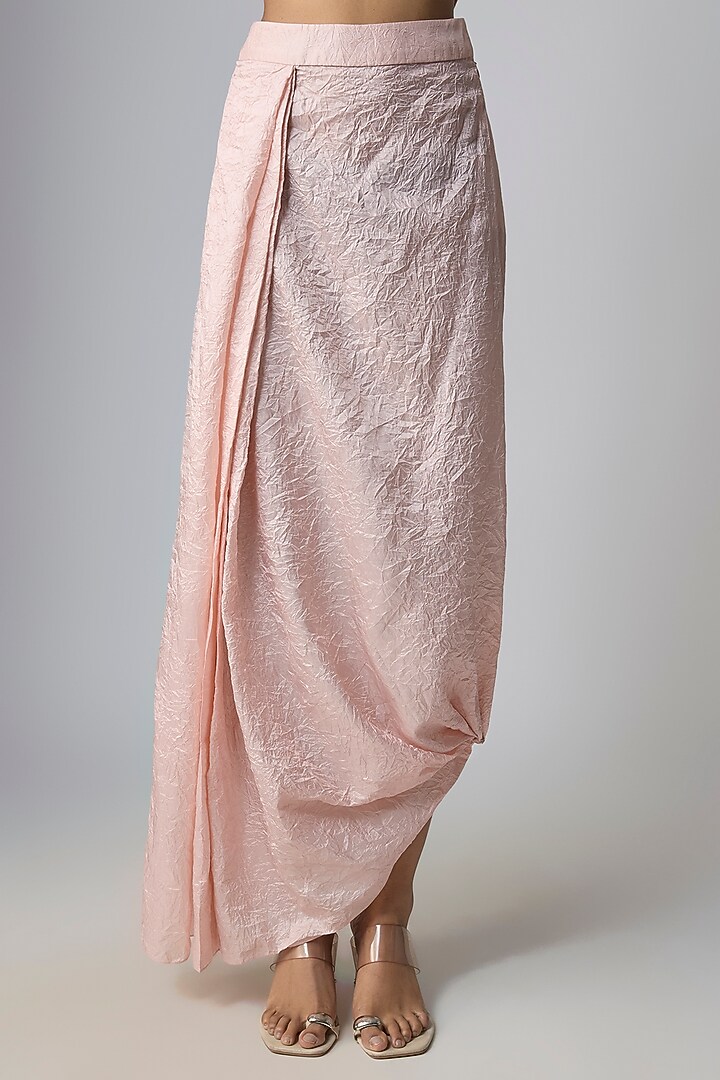 Flamingo Crushed Silk Thread Work Kurta Set by Prisho at Pernia's Pop Up Shop