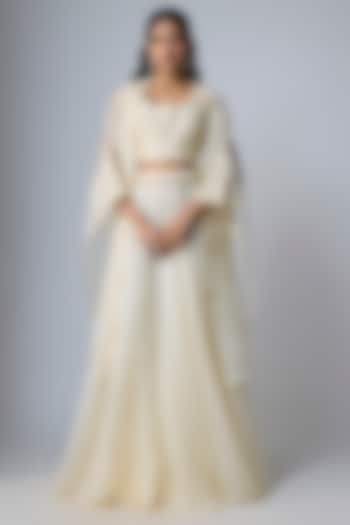 Off-White Organza Resham Work Cape Set by Prisho at Pernia's Pop Up Shop