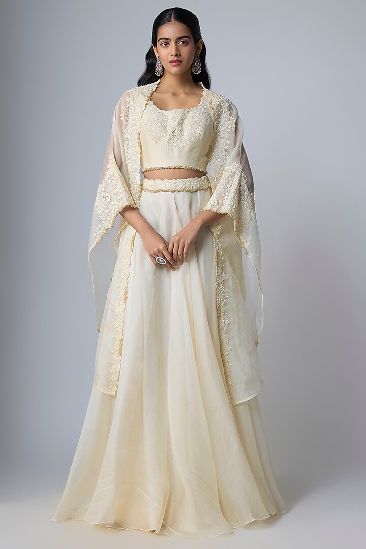 Off-White Organza Resham Work Cape Set by Prisho at Pernia's Pop Up Shop