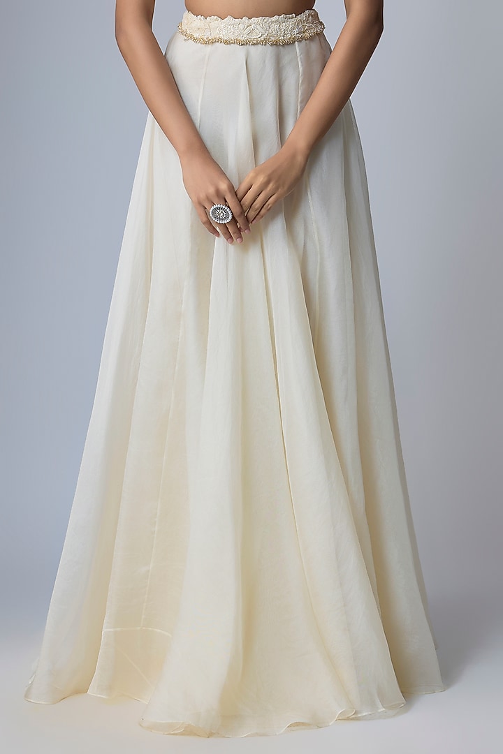 Off-White Organza Resham Work Cape Set by Prisho at Pernia's Pop Up Shop