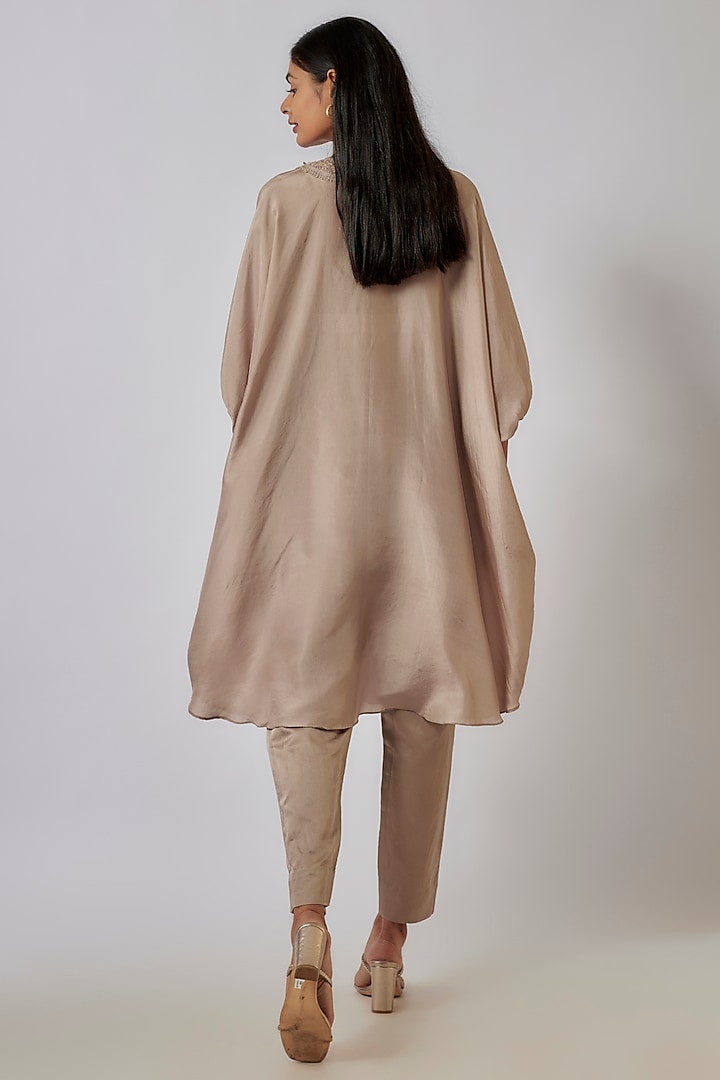 Blush Silk Resham Embroidered Kaftan Set by Prisho at Pernia's Pop Up Shop