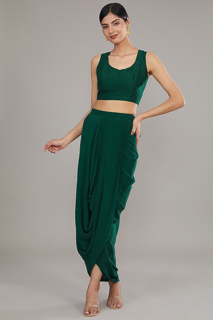 Green Organza Resham Work Kaftan Set by Prisho at Pernia's Pop Up Shop
