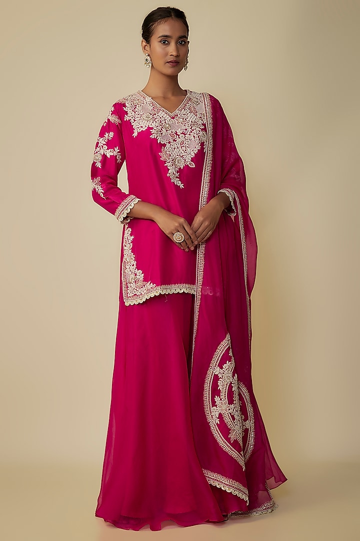 Fuchsia Silk Resham Work Kurta Set by Prisho at Pernia's Pop Up Shop