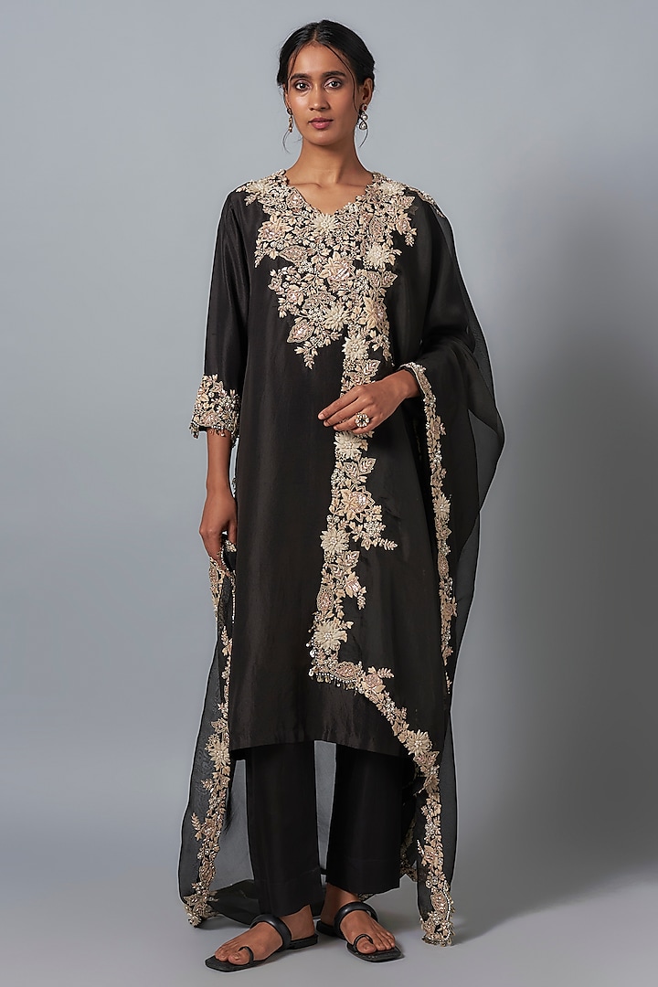 Black Silk Resham Work Kurta Set by Prisho at Pernia's Pop Up Shop