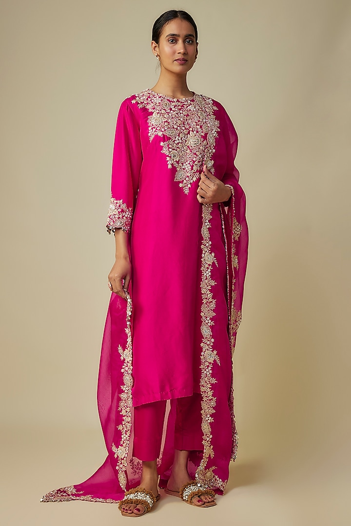 Fuchsia Silk Resham Work Kurta Set by Prisho at Pernia's Pop Up Shop