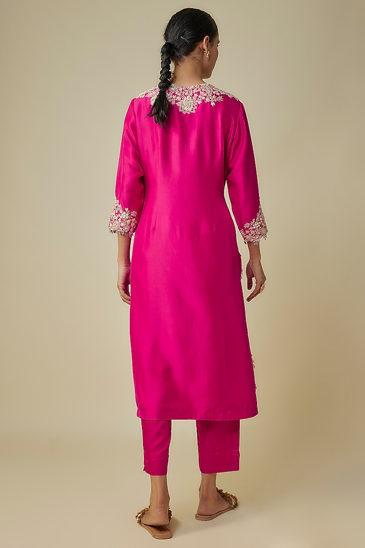 Fuchsia Silk Resham Work Kurta Set by Prisho at Pernia's Pop Up Shop