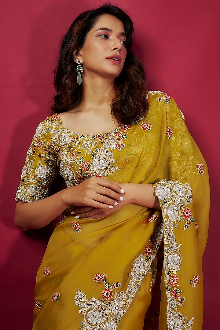 Yellow Organza Resham Work Reception Saree Set by Prisho at Pernia's Pop Up Shop