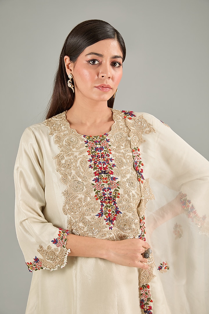 Ivory Crepe Dhoti Set by Prisho at Pernia's Pop Up Shop