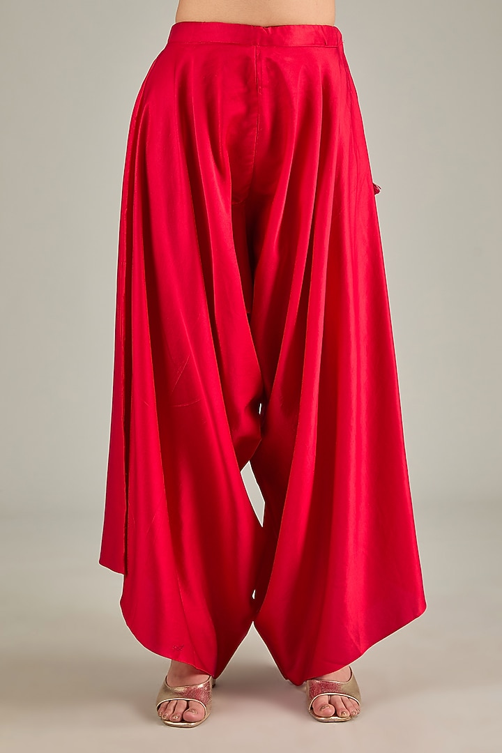 Red Ombre Silk Dori Work Kaftan Set by Prisho at Pernia's Pop Up Shop