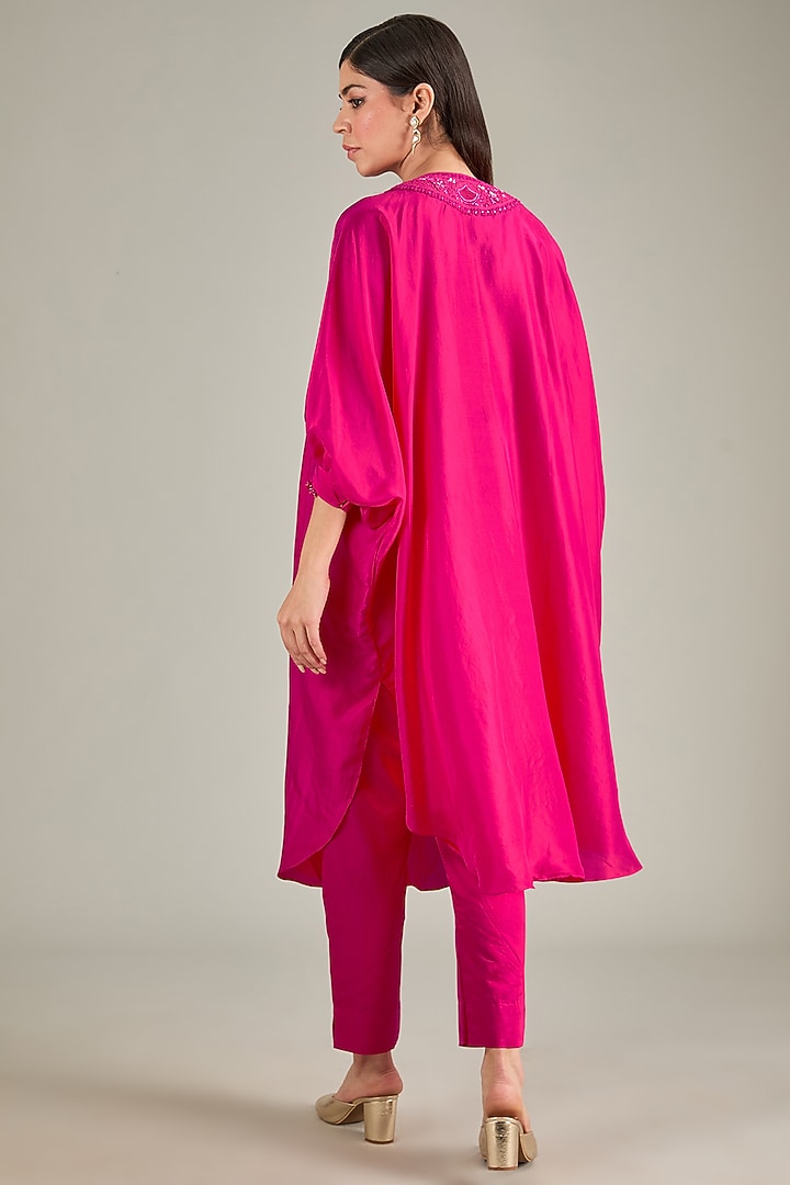 Fuchsia Bemberg Resham Work Kaftan Set by Prisho at Pernia's Pop Up Shop