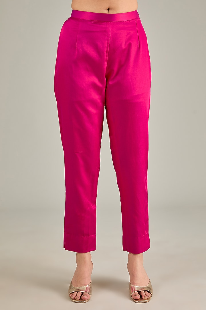 Fuchsia Bemberg Resham Work Kaftan Set by Prisho at Pernia's Pop Up Shop