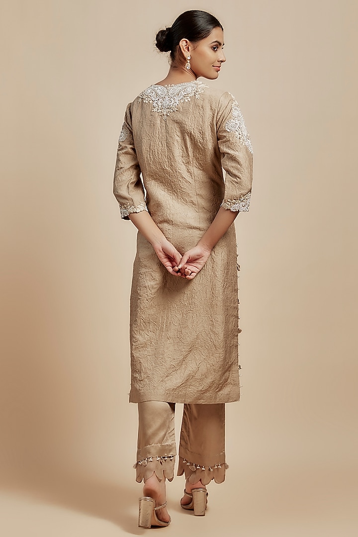 Beige Crushed Silk Resham Embroidered Kurta Set by Prisho at Pernia's Pop Up Shop