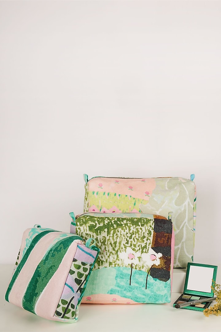 Green Canvas Printed Vanity Kit Set by PAYAL SINGHAL ACCESSORIES