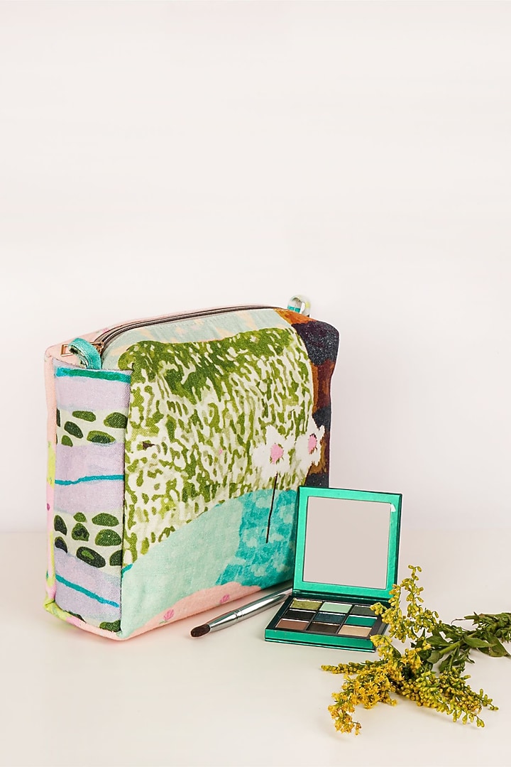 Green Canvas Printed Vanity Kit Set by PAYAL SINGHAL ACCESSORIES at Pernia's Pop Up Shop