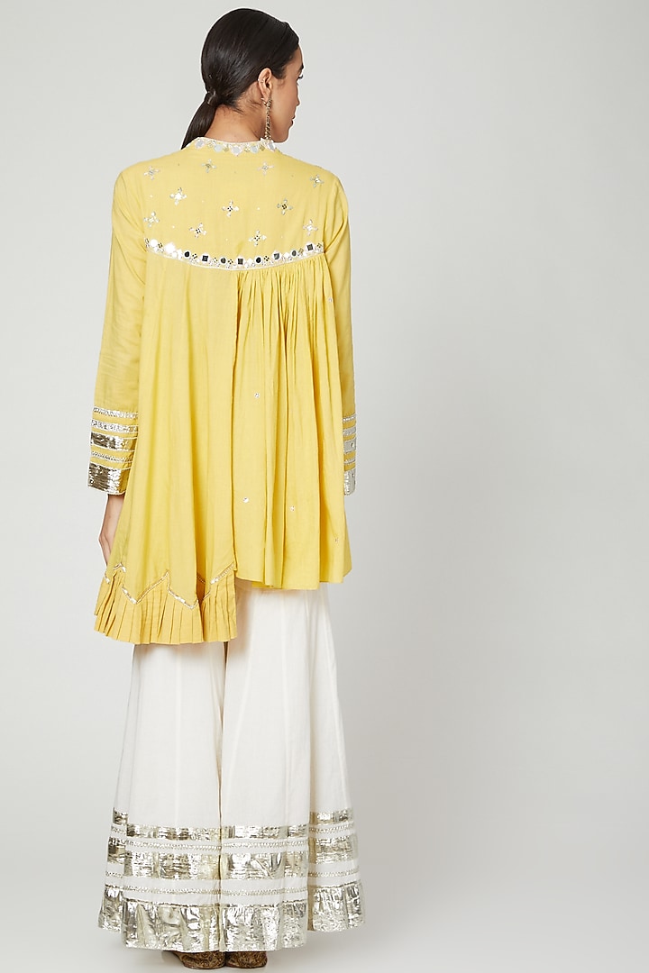 Off White Cotton Embroidered Gharara Set by Priyanka Singh at Pernia's Pop Up Shop