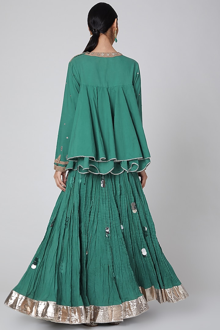 Dark Green Embroidered Kurta Set by Priyanka Singh at Pernia's Pop Up Shop