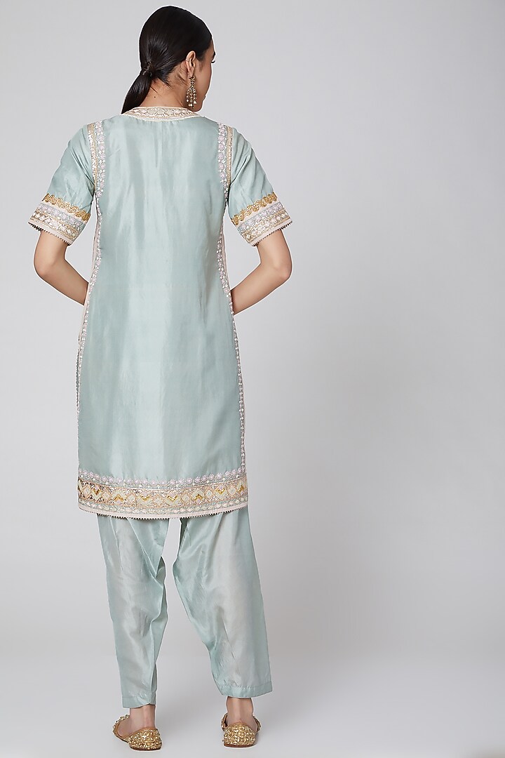 Mint Green Embroidered Kurta Set by Priyanka Singh at Pernia's Pop Up Shop