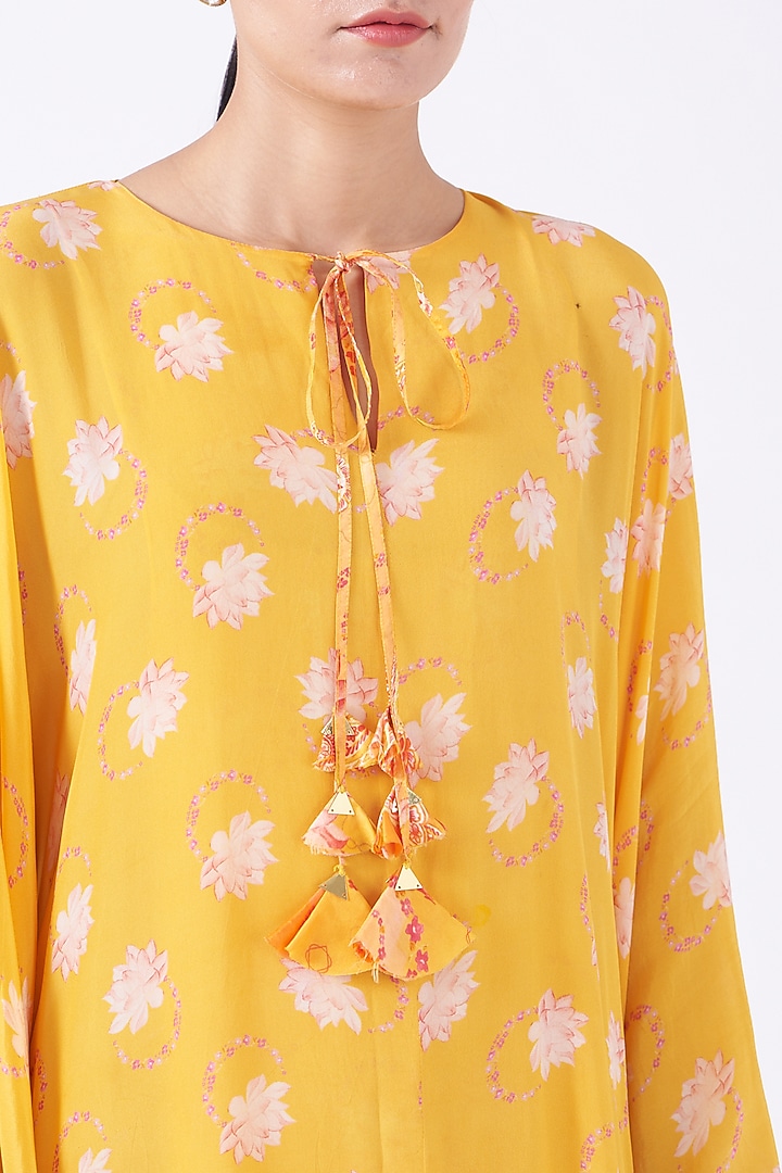 Yellow Printed Kaftan by Priyanka Singh at Pernia's Pop Up Shop