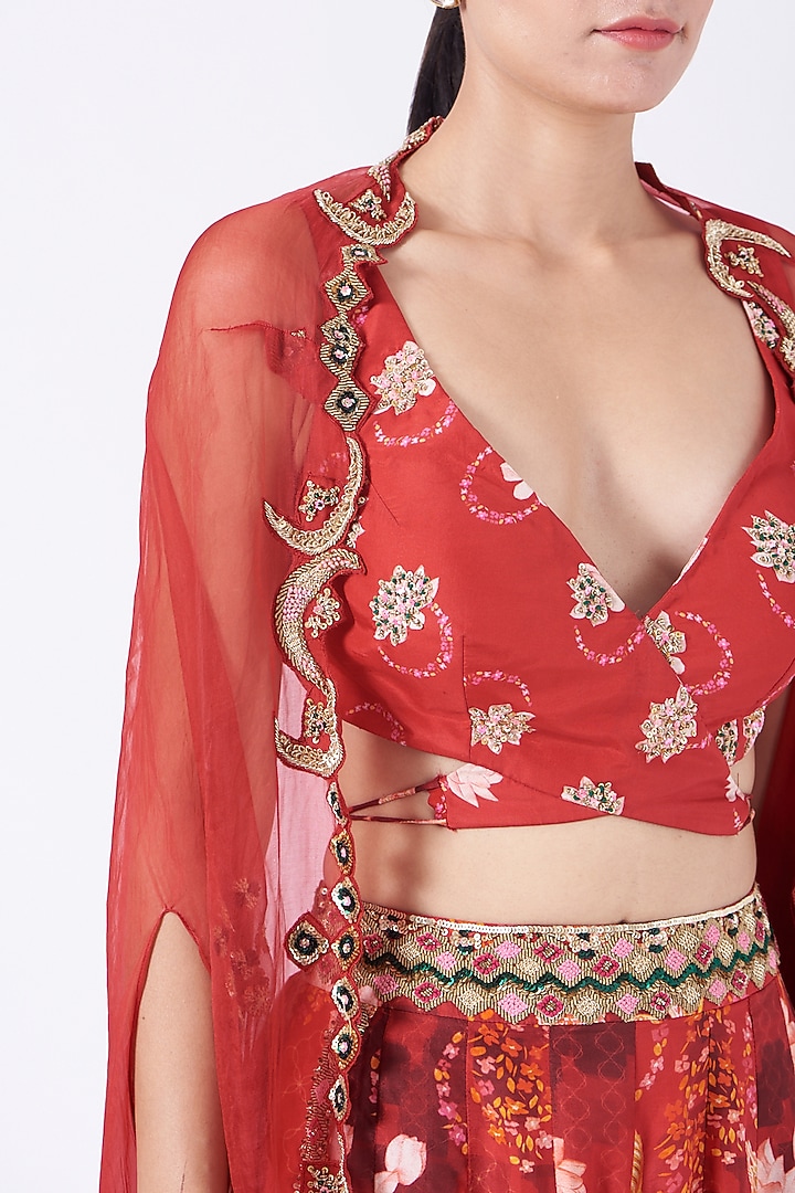 Brownish Red Silk Organza Cape Set by Priyanka Singh at Pernia's Pop Up Shop