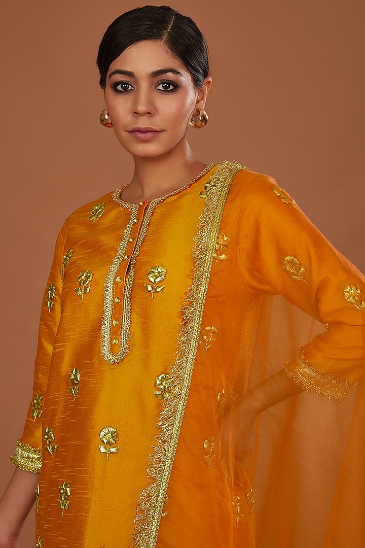 Peachy Orange Dupion Gota Work Kurta Set by Preeti S Kapoor at Pernia's Pop Up Shop