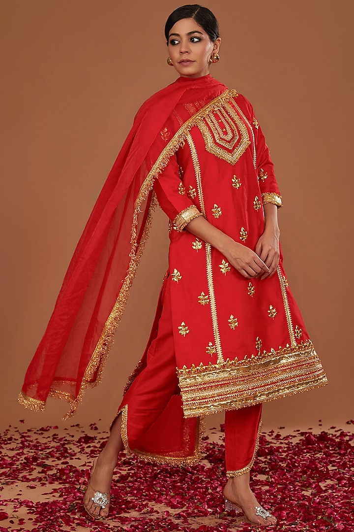 Red Dupion Gota Work Kurta Set by Preeti S Kapoor at Pernia's Pop Up Shop