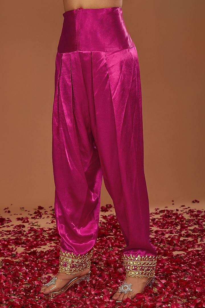 Fuchsia Mashru Silk Hand Embellished Kurta Set by Preeti S Kapoor at Pernia's Pop Up Shop