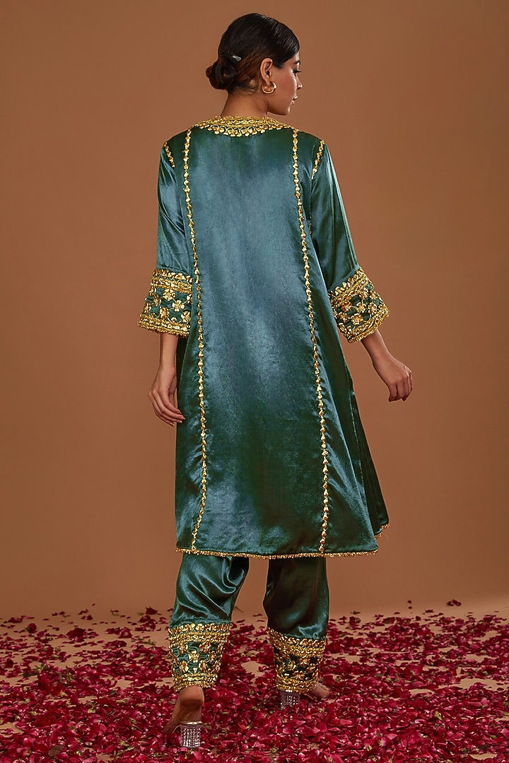 Sap Green Mashru Silk Hand Embellished Kurta Set by Preeti S Kapoor at Pernia's Pop Up Shop