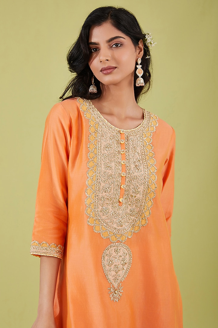Peach Chanderi Zari Embroidered A-Line Kurta Set by saina kapoor at Pernia's Pop Up Shop