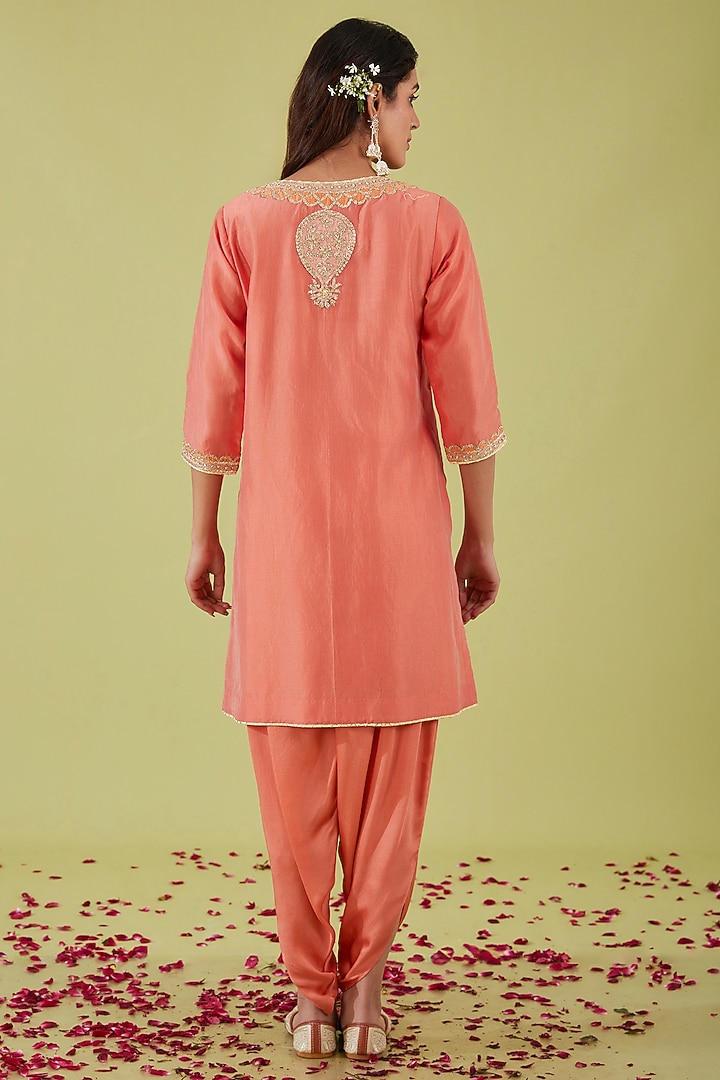 Rust Chanderi Zari Embroidered A-Line Kurta Set by saina kapoor at Pernia's Pop Up Shop