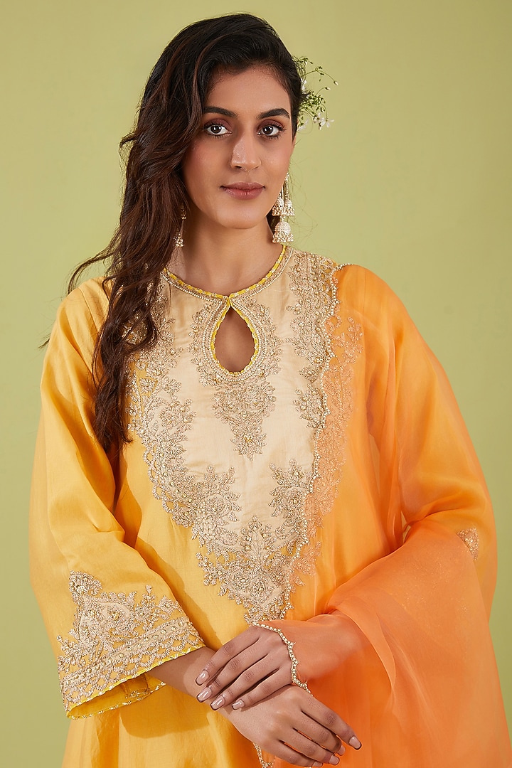 Yellow Chanderi Sequins Embroidered Short Kalidar Kurta Set by saina kapoor at Pernia's Pop Up Shop