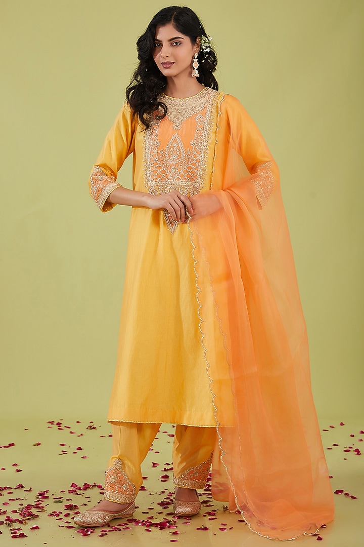 Yellow Chanderi Sequins Embroidered Kurta Set by Preeti S Kapoor at Pernia's Pop Up Shop