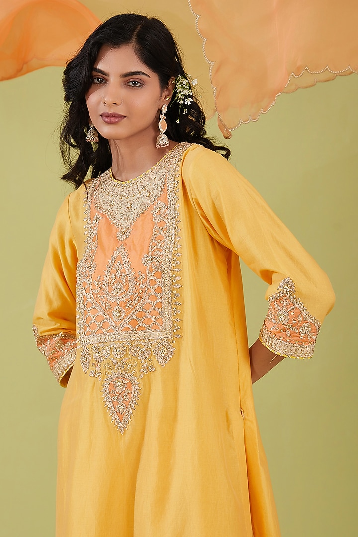 Yellow Chanderi Sequins Embroidered Kurta Set by saina kapoor at Pernia's Pop Up Shop
