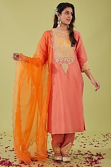 product-color-Orange