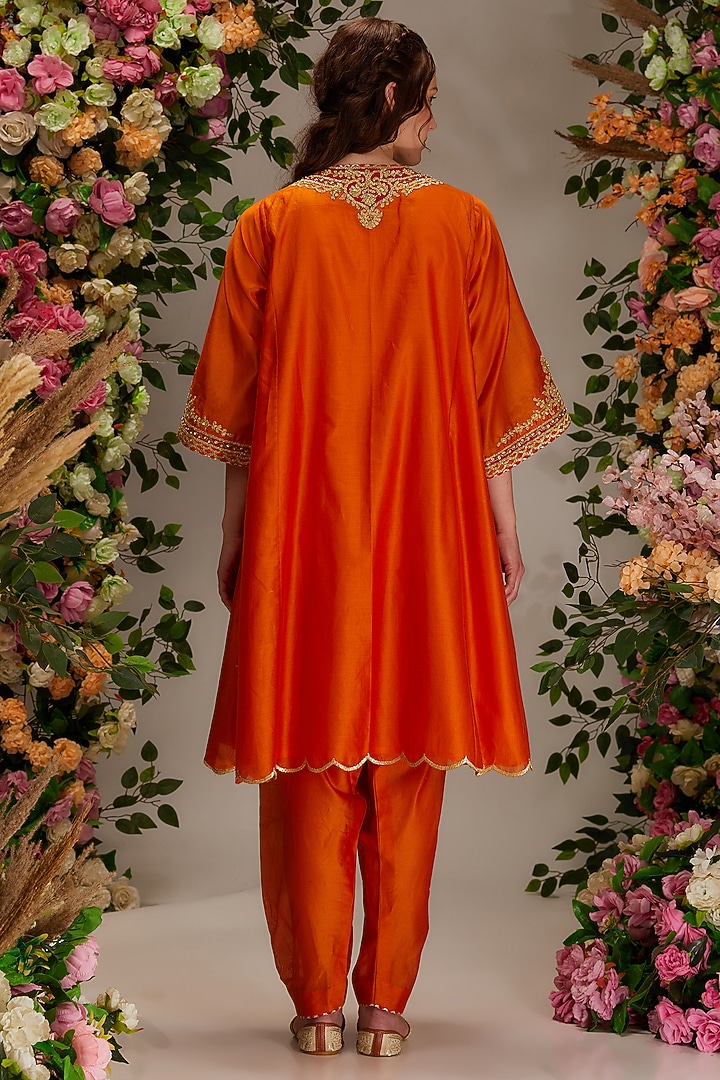 Orange Chanderi Hand Work Kalidar Kurta Set by saina kapoor at Pernia's Pop Up Shop
