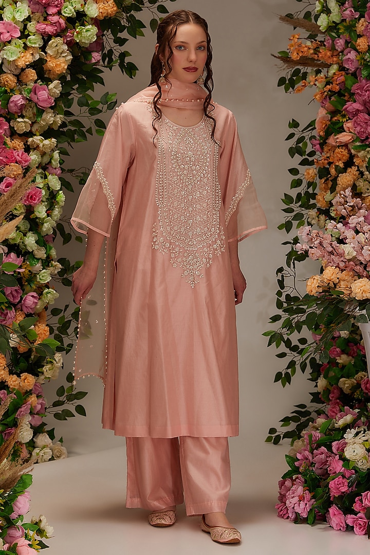 Peach Chanderi Sequins Work Handcrafted Kurta Set by Preeti S Kapoor at Pernia's Pop Up Shop