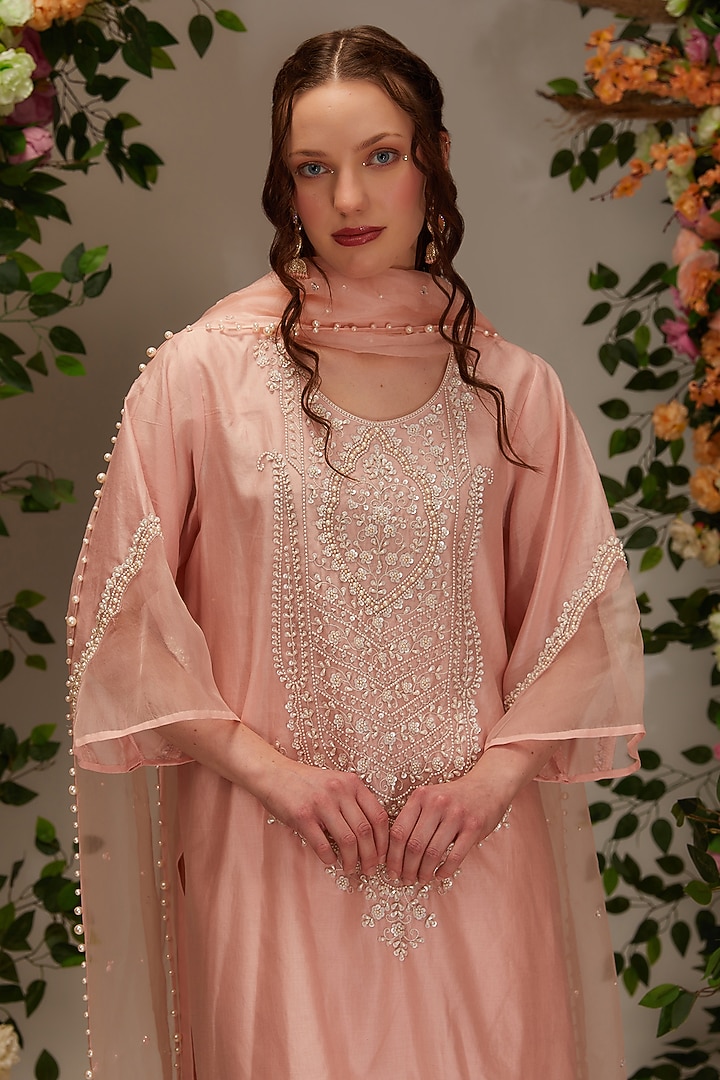 Peach Chanderi Sequins Work Handcrafted Kurta Set by saina kapoor at Pernia's Pop Up Shop