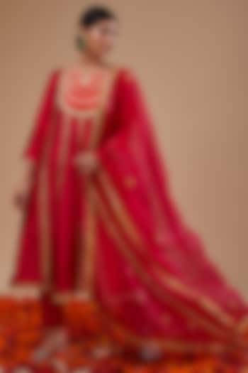Fuchsia Dupion & Organza Gota Lace Work Party Wear Anarkali Set by Preeti S Kapoor at Pernia's Pop Up Shop