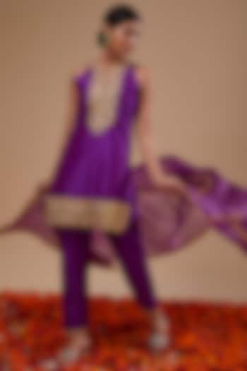 Purple Dupion & Organza Sequins Work Kurta Set by Preeti S Kapoor at Pernia's Pop Up Shop