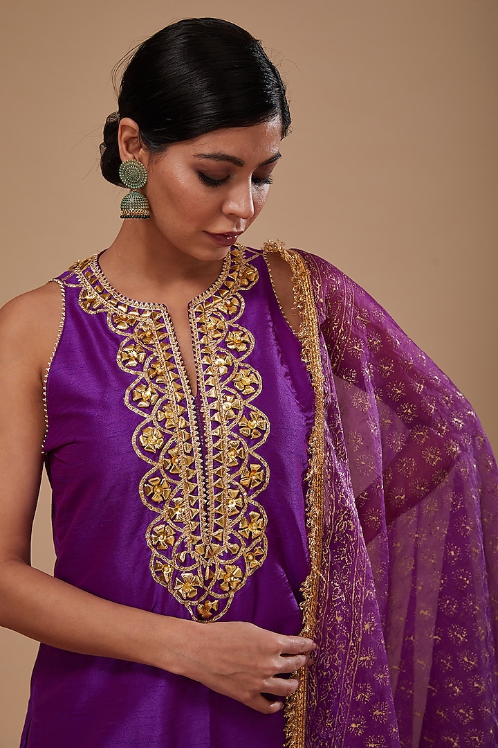Purple Dupion & Organza Sequins Work Kurta Set by Preeti S Kapoor at Pernia's Pop Up Shop