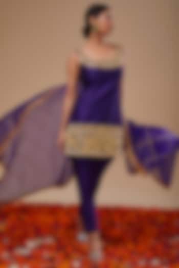 Blue Dupion & Organza Sequins Work Kurta Set by Preeti S Kapoor at Pernia's Pop Up Shop