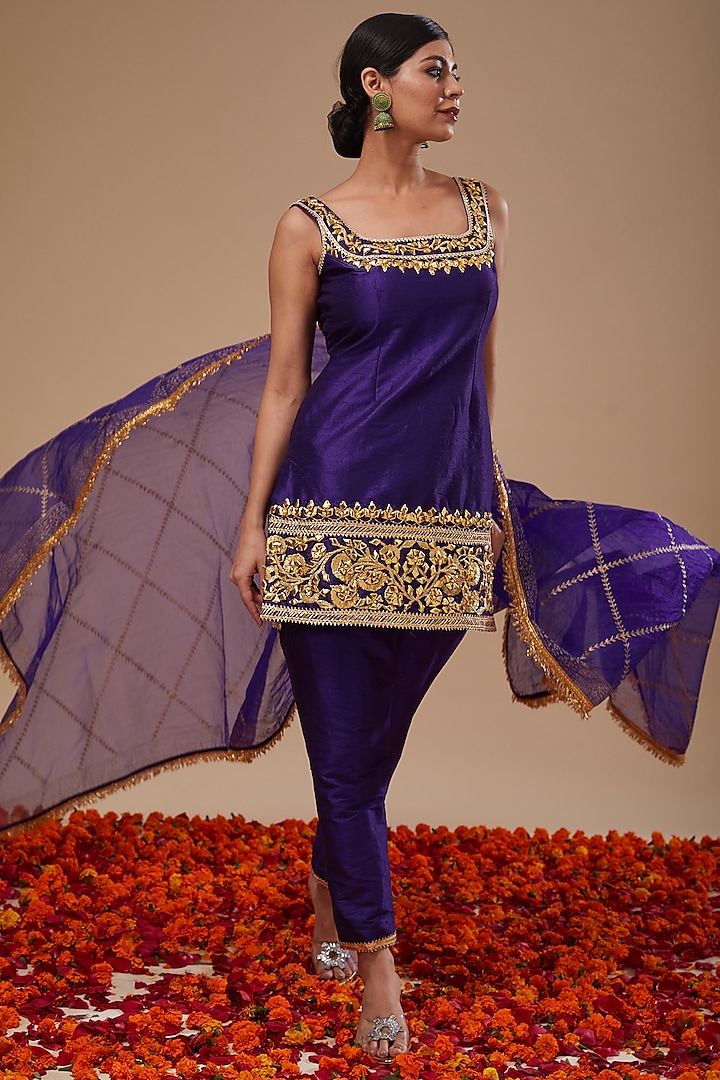 Blue Dupion & Organza Sequins Work Kurta Set by Preeti S Kapoor at Pernia's Pop Up Shop