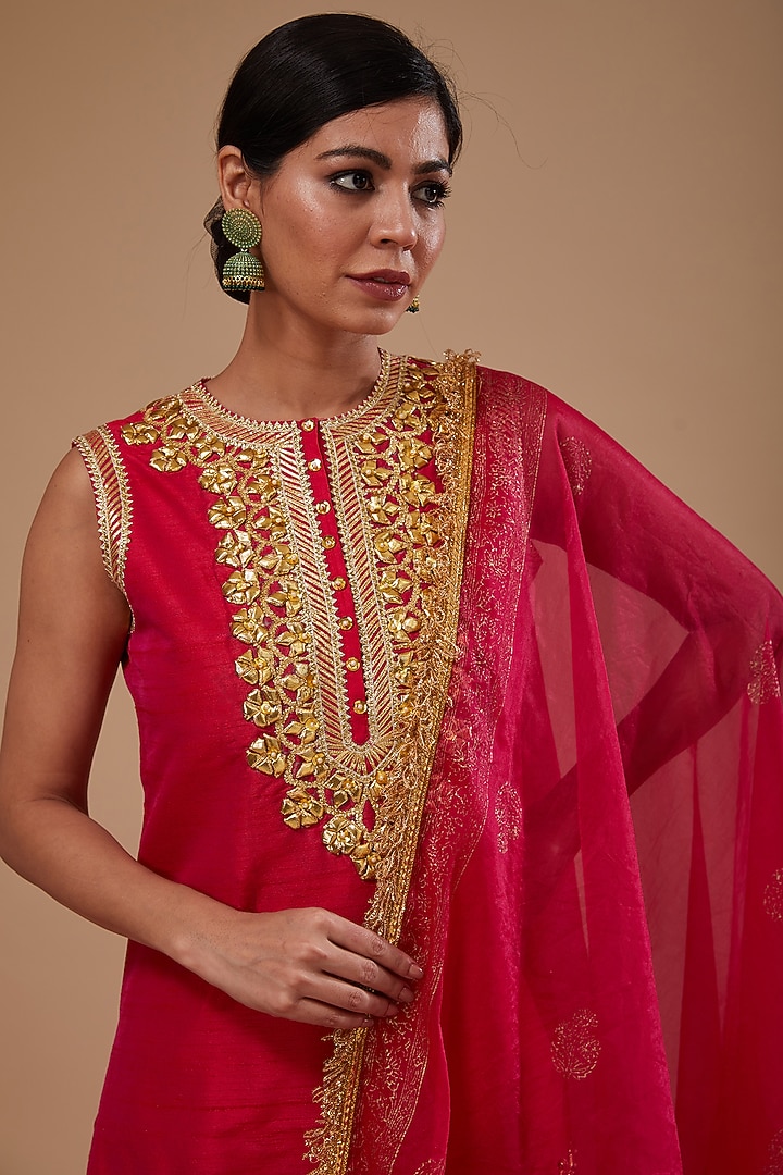 Fuchsia Dupion & Organza Block Printed Gharara Set by Preeti S Kapoor at Pernia's Pop Up Shop